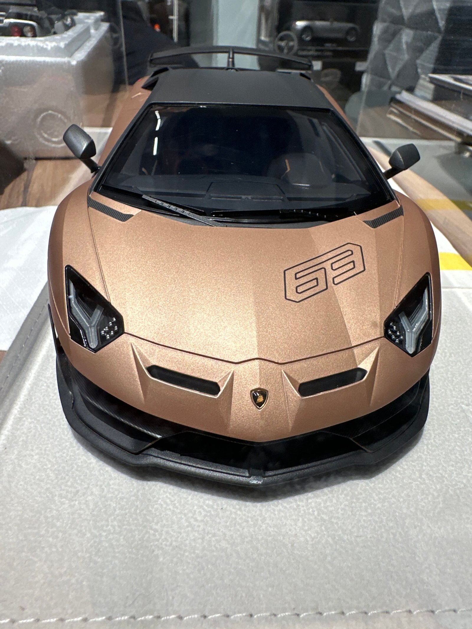 Lamborghini Aventador SVJ 63 2018 Bronson Zenas 1:18