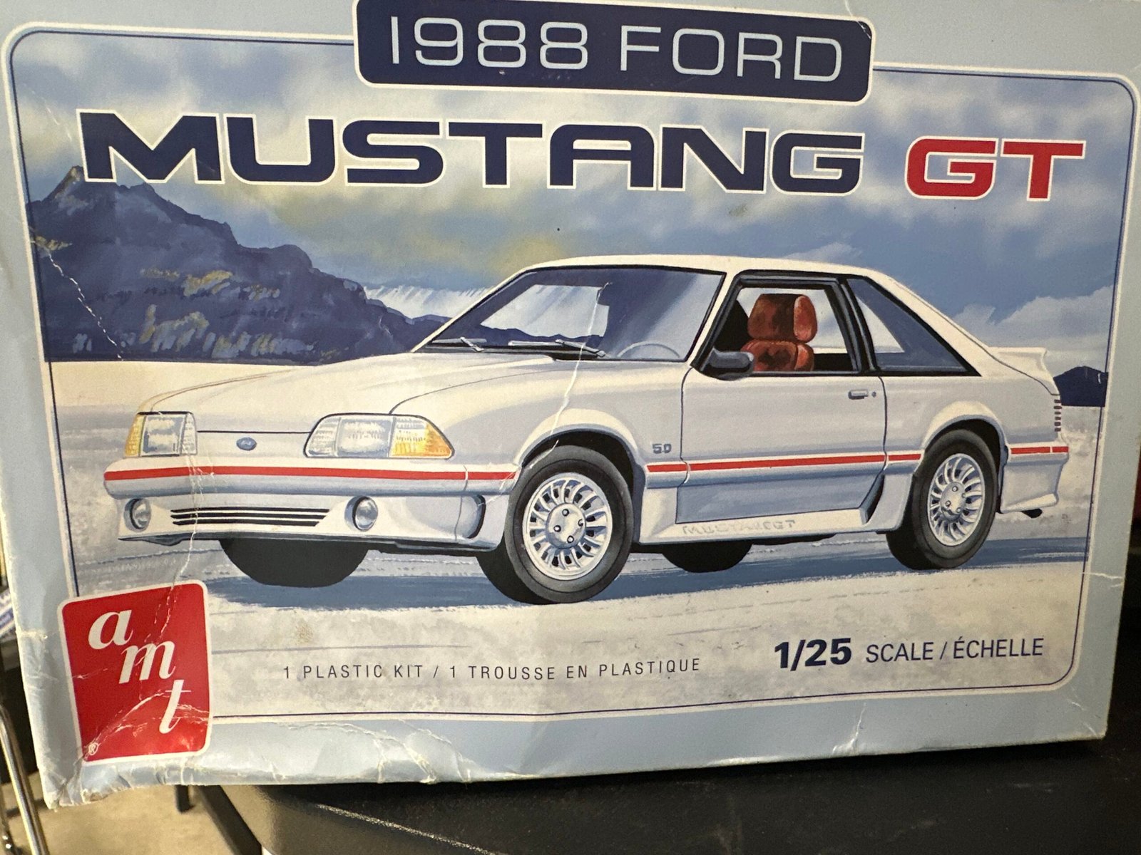 1988 Ford Mustang GT 1:25 White