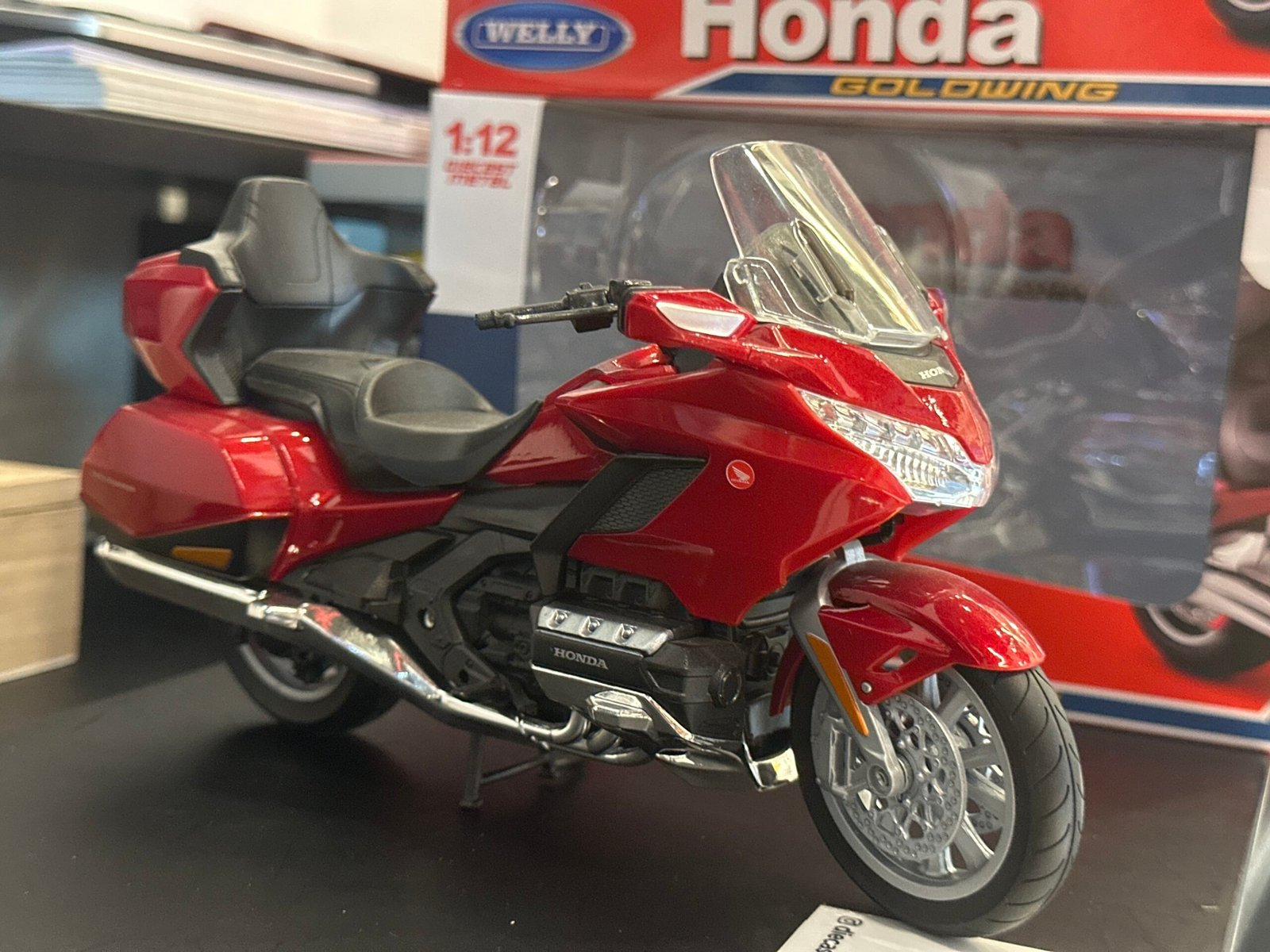 Honda Goldwing Motor Cycles 1:12 Red