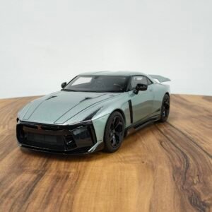 GT Spirit GT284 Nissan GTR R50 Coupe 2021 Light Green Metallic 1:18