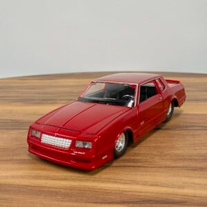 1986 Chevrolet Monte Carlo SS 1:24 Red