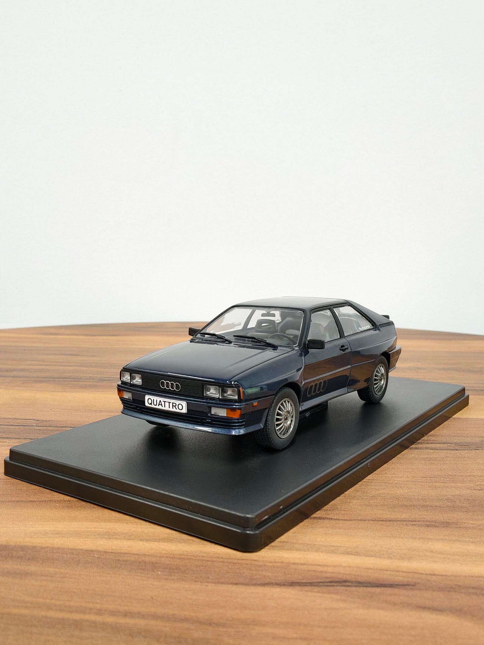 Audi Quattro B2 1:24 Bleu