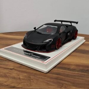 McLaren 650s Black 1:18
