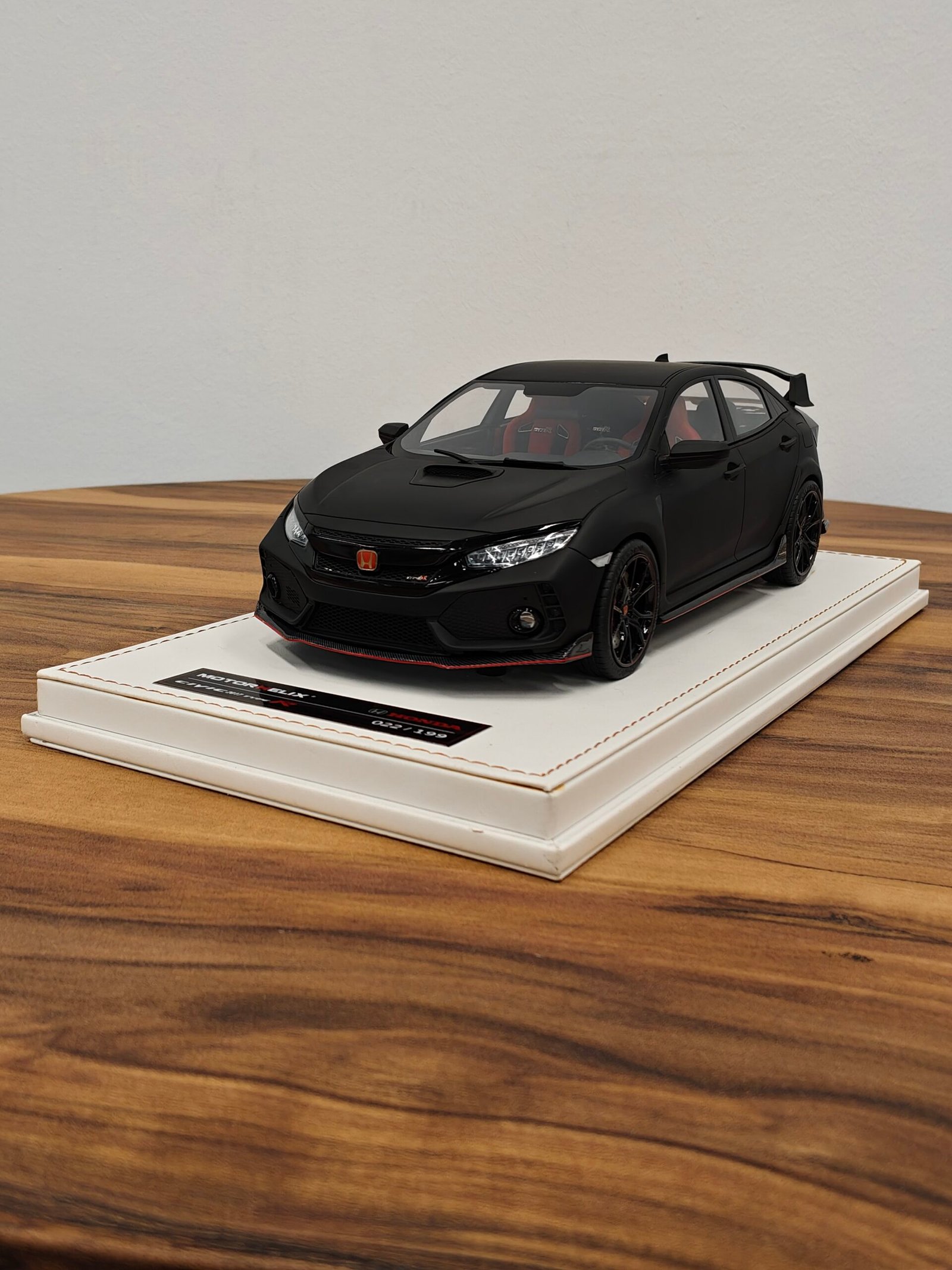 Honda Civic 2017 Type R 022/199 (Black) Scale 1/18