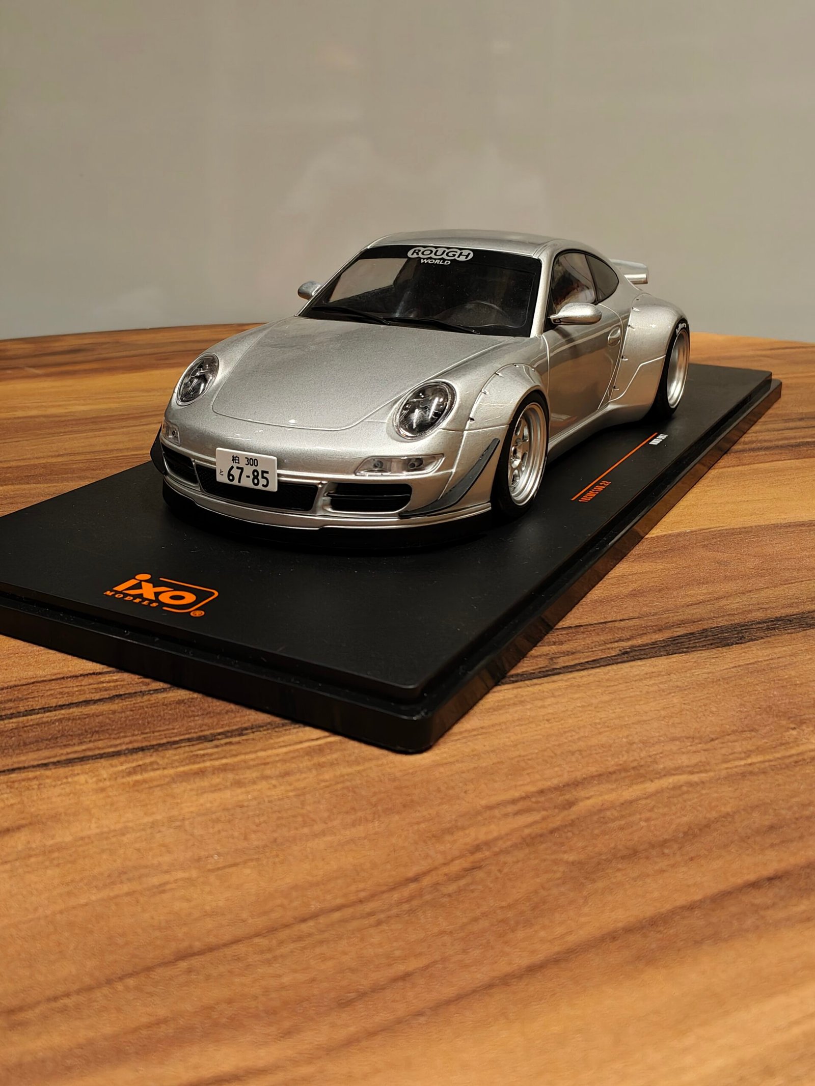 Porsche RWB 997 (Silver) Scale 1/18