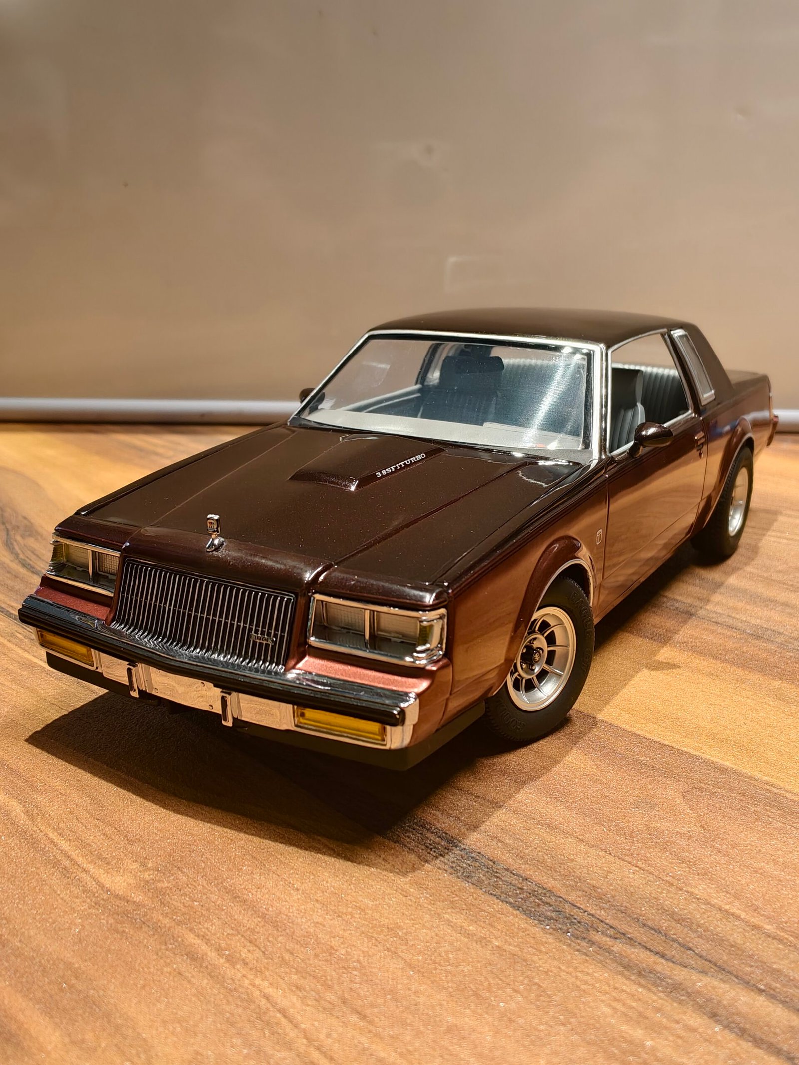 1987 Buick D48 Designer Series 4 Car Final Edition (Red Brown) 1:18